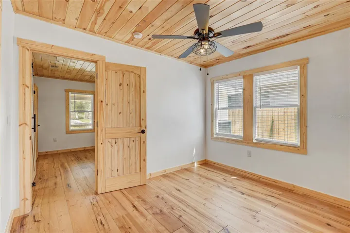 126 W North St, Tampa, FL 33604