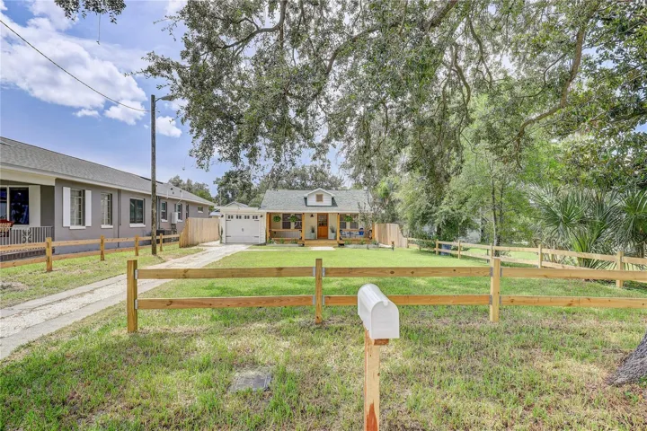 126 W North St, Tampa, FL 33604