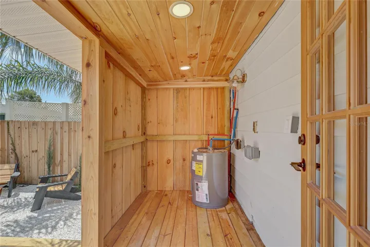 126 W North St, Tampa, FL 33604