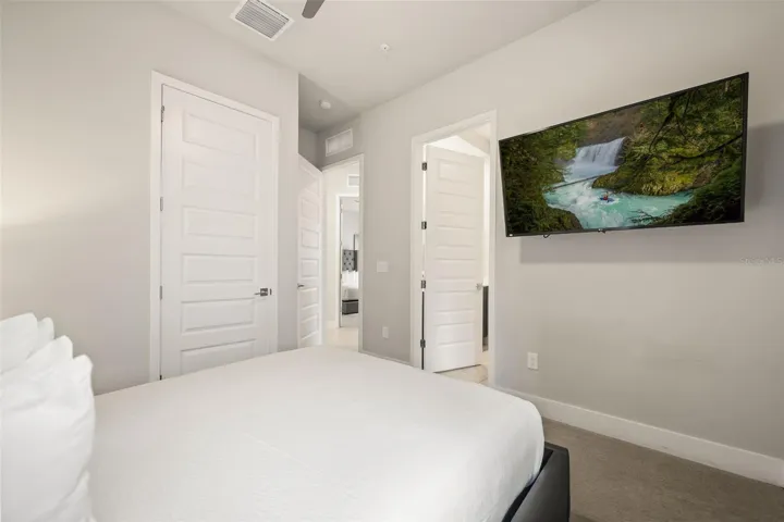 7770 Sandy Ridge Dr #114, Reunion, FL 34747