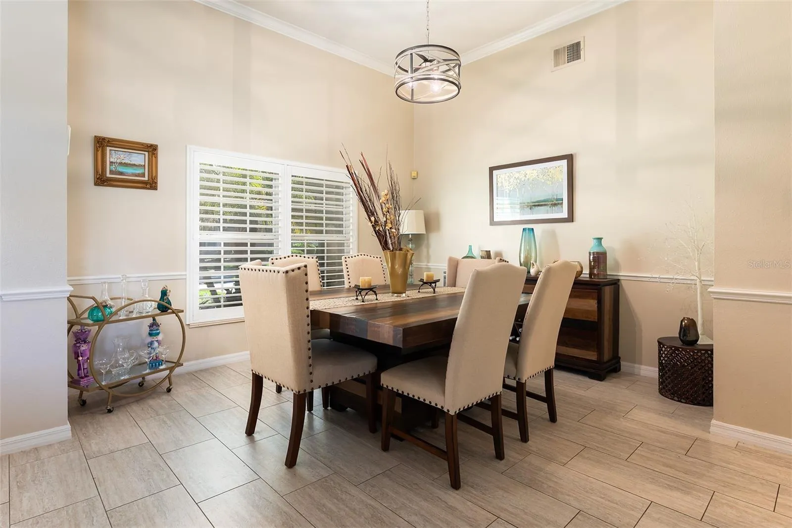 Dining Room - 5308 Chiswick