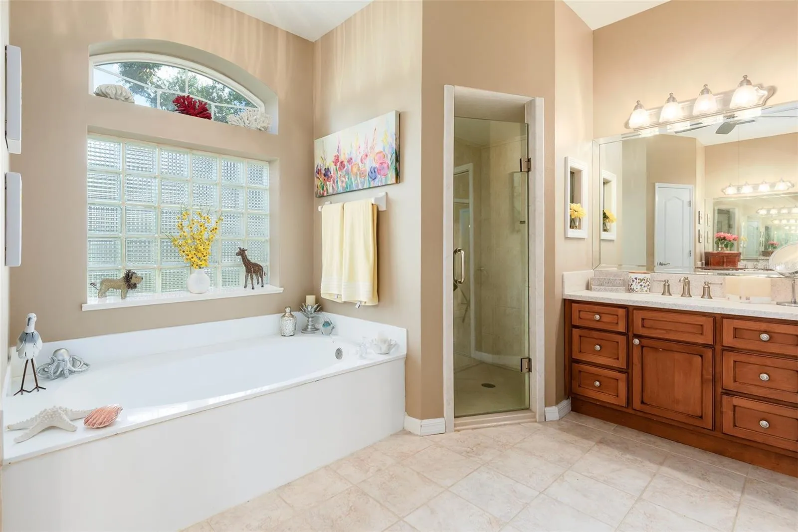 Primary Suite - Bathroom