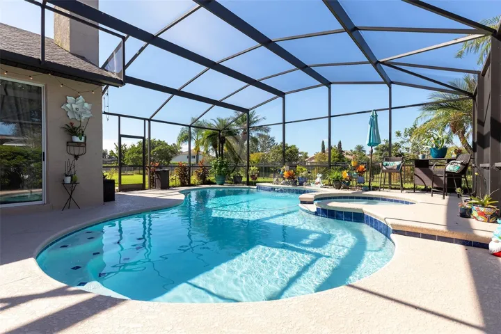 Pool & Spa - 5308 Chiswick