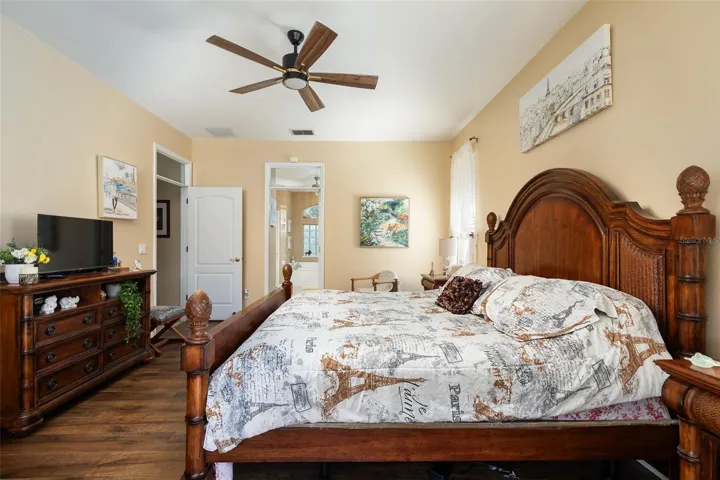 Primary Suite - Bedroom