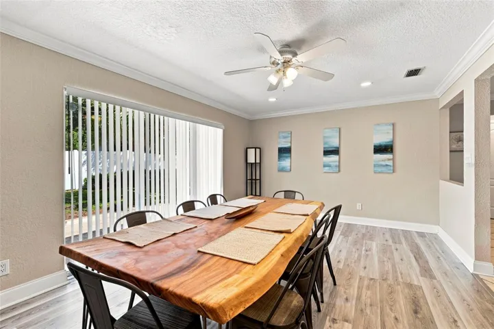 7719 91st St, Seminole, FL 33777