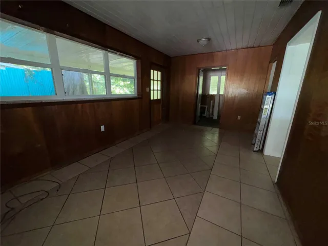 325 Chesney Blvd, Frostproof, FL 33843