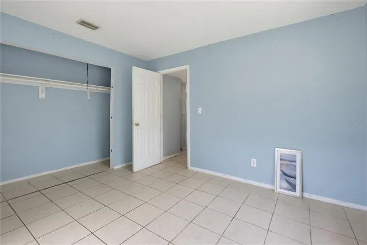 656 Williamsburg Dr, Daytona Beach, FL 32117