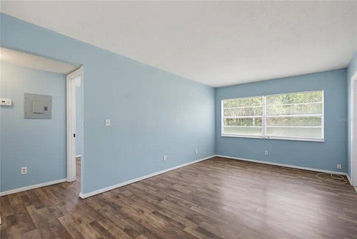 656 Williamsburg Dr, Daytona Beach, FL 32117