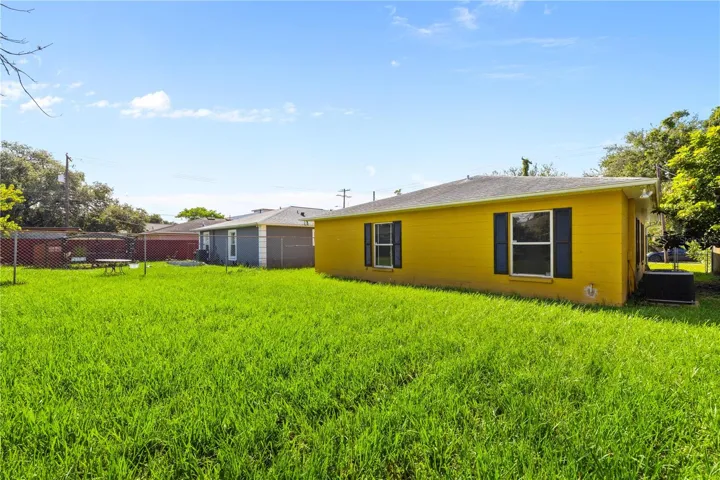 2612 E 9th Ave, Tampa, FL 33605