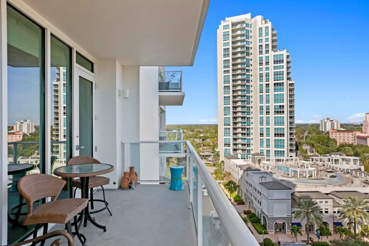 176 4th Ave Ne #1002, St Petersburg, FL 33701