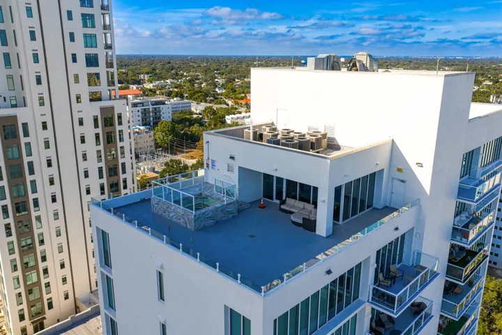176 4th Ave Ne #1002, St Petersburg, FL 33701