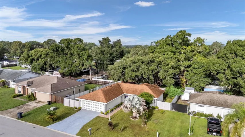 5835 Daughtery Downs Loop, Lakeland, FL 33809