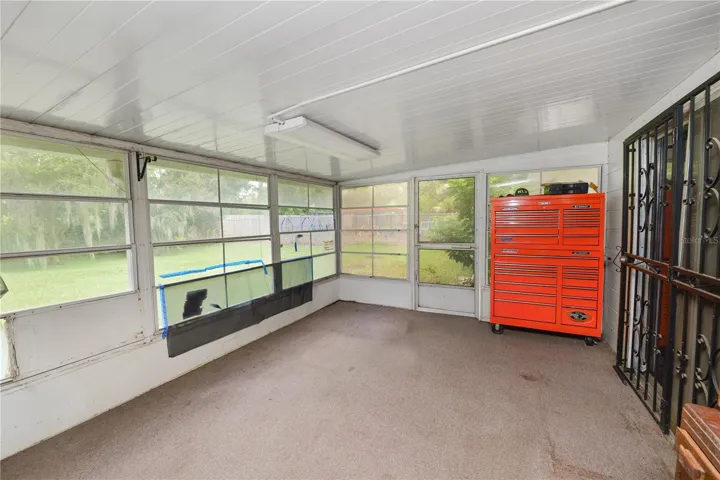 4105 Glen Rd, Lakeland, FL 33810
