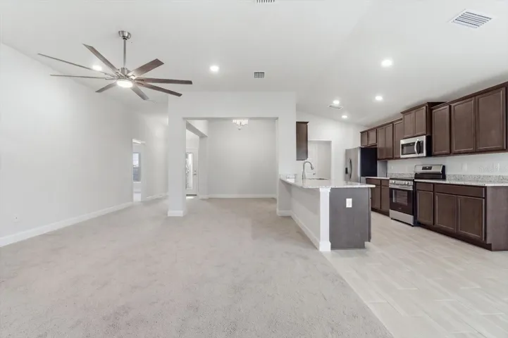 336 W Rexford Dr, Beverly Hills, FL 34465