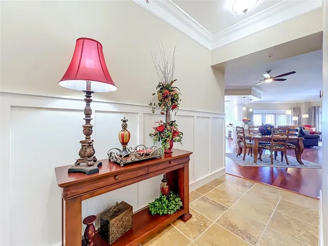 2305 Edgewater Dr #1610, Orlando, FL 32804