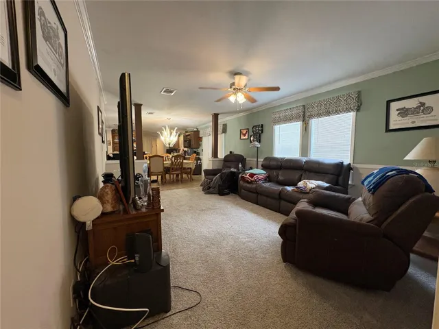 7310 Riverview Dr, Riverview, FL 33578