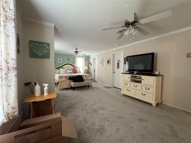 7310 Riverview Dr, Riverview, FL 33578