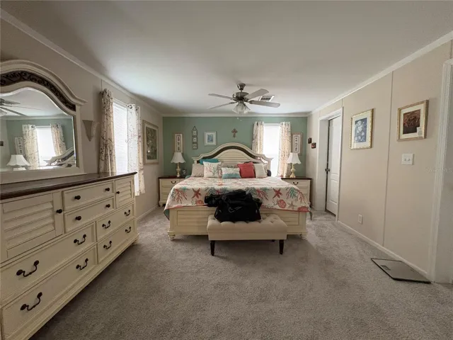 7310 Riverview Dr, Riverview, FL 33578
