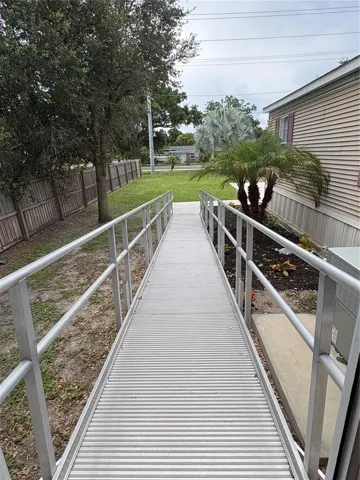 7310 Riverview Dr, Riverview, FL 33578