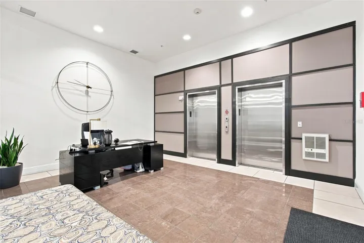 1227 E Madison St #703, Tampa, FL 33602