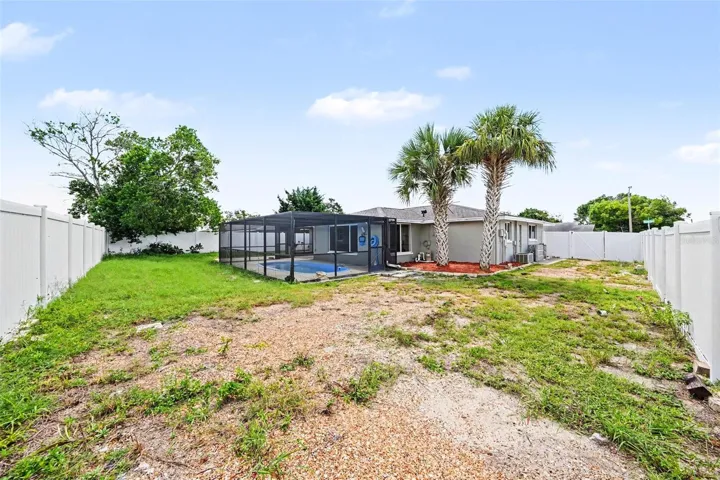 7815 Monarda Dr, Port Richey, FL 34668