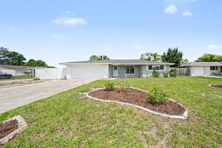 7815 Monarda Dr, Port Richey, FL 34668