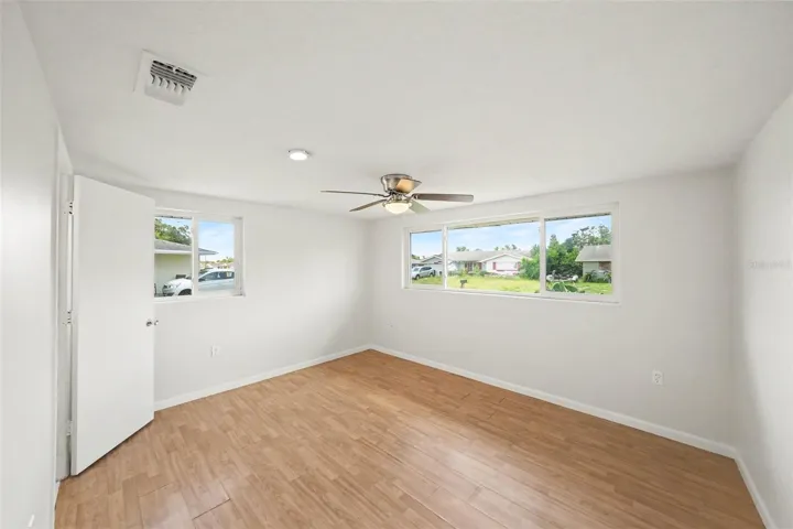 7815 Monarda Dr, Port Richey, FL 34668