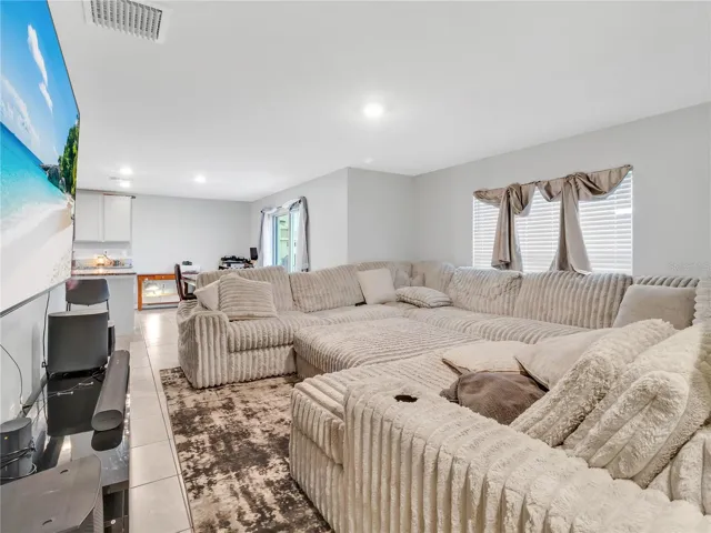 16636 Windmill Forge Pass, Wimauma, FL 33598