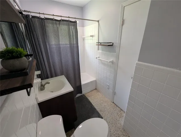 8723 N 27th St, Tampa, FL 33604