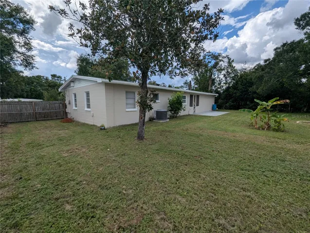 8723 N 27th St, Tampa, FL 33604