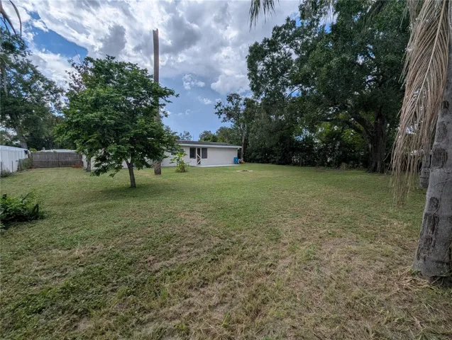 8723 N 27th St, Tampa, FL 33604