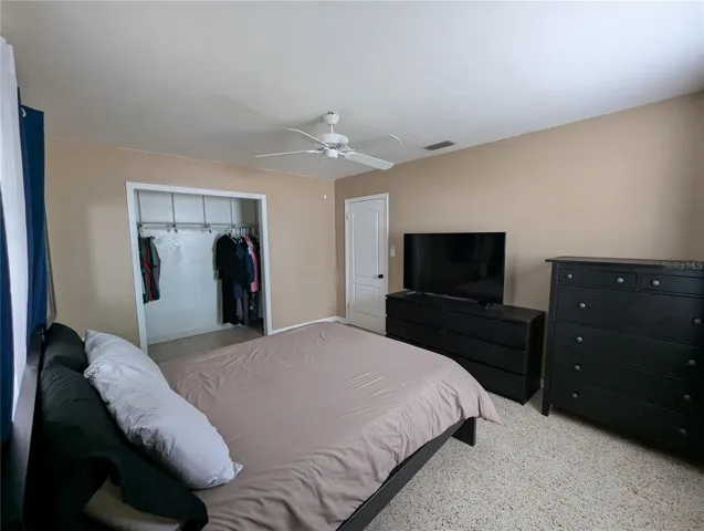 8723 N 27th St, Tampa, FL 33604