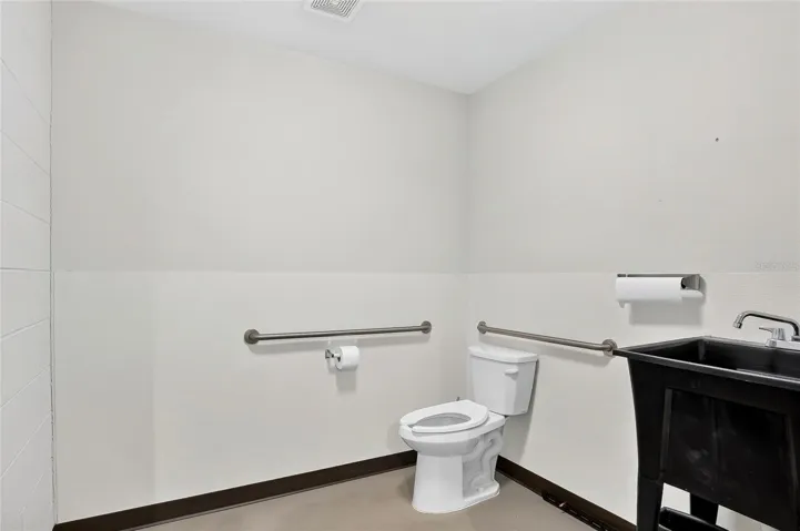 531 Virginia Ave #c, Port Orange, FL 32128