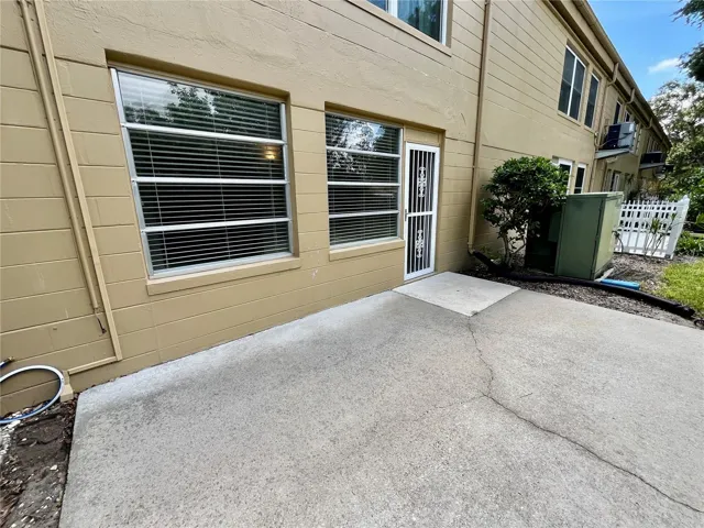 2000 World Parkway Blvd #7, Clearwater, FL 33763