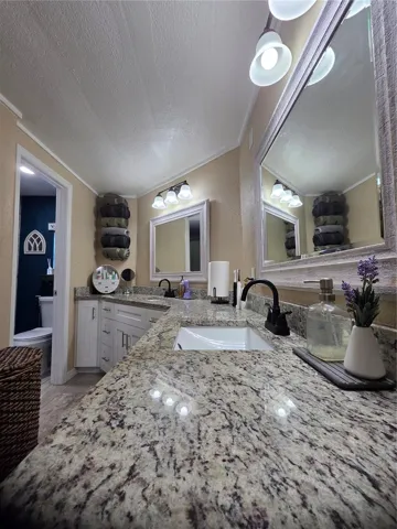 2089 S Sunwood Pt, Homosassa, FL 34448