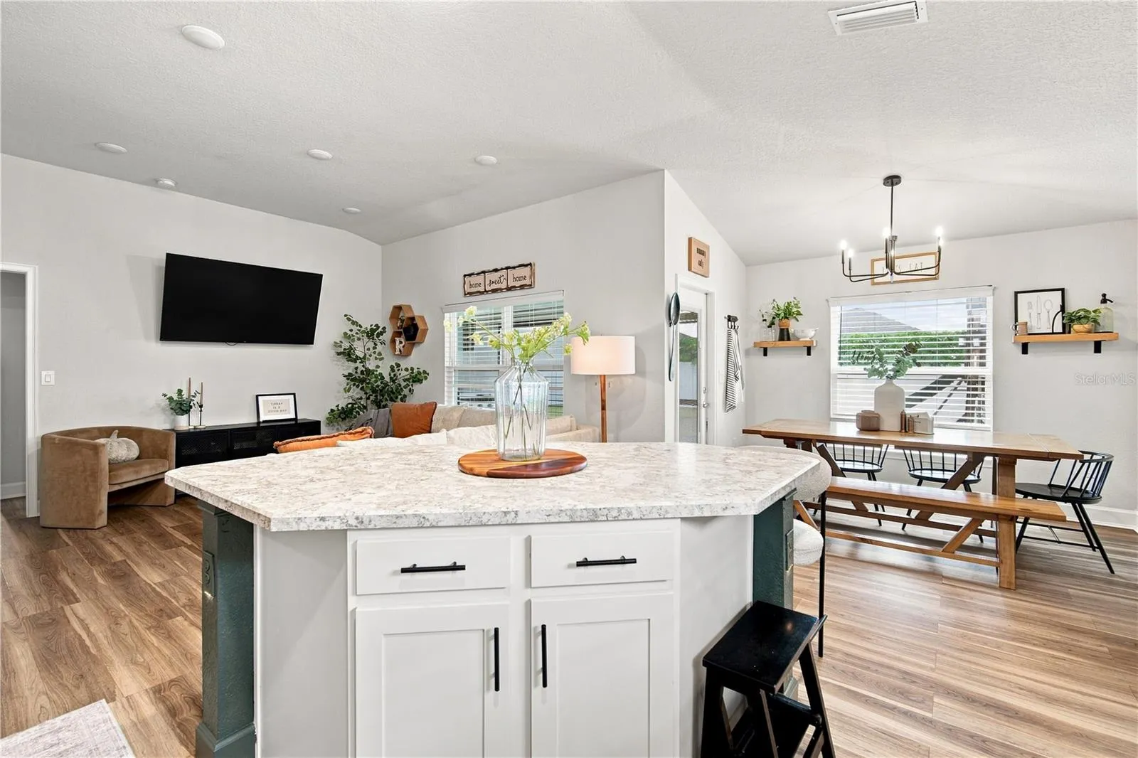 Spacious Kitchen