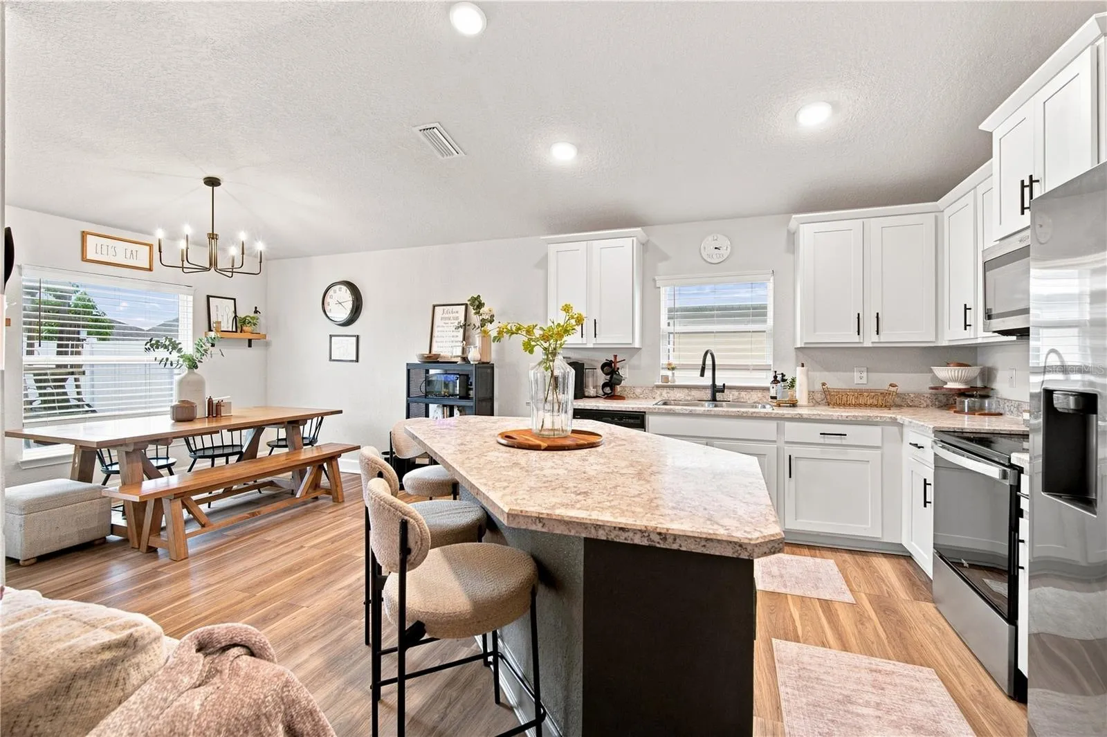 Spacious Kitchen