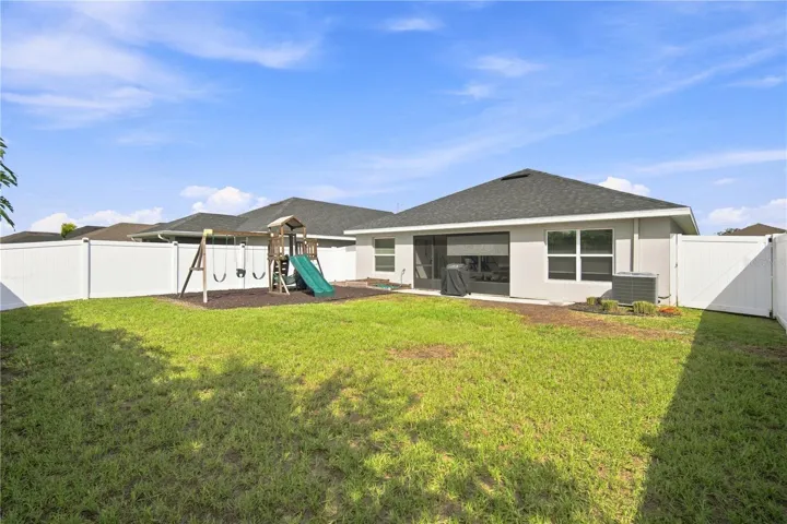 14509 Scottburgh Glen Dr, Wimauma, FL 33598