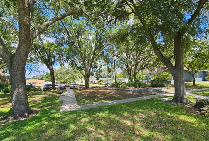 7610 W Powhatan Ave #3, Tampa, FL 33615