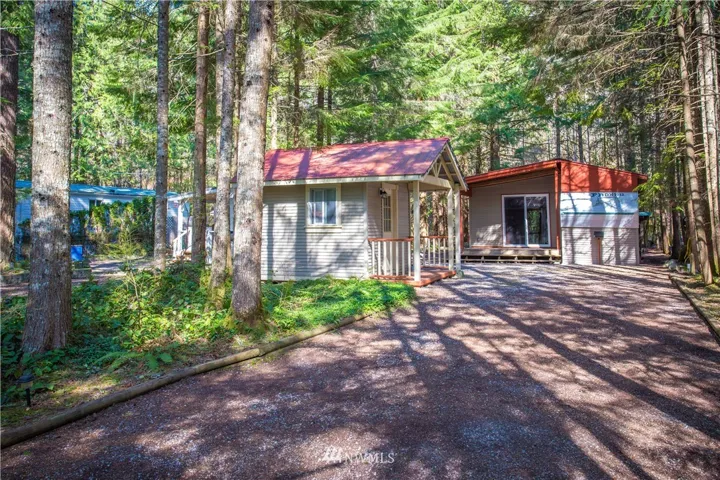 Welcome to 116 Big River Blvd. W.