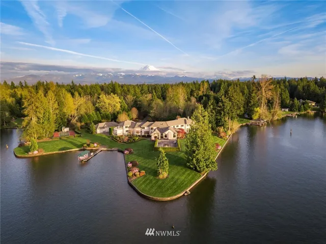 Unparalleled Snag Island Estate on Lake Tapps!  910' of waterfront!