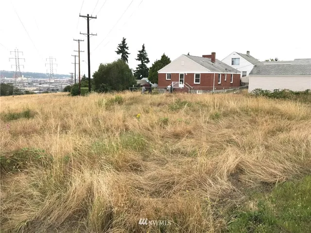 FLAT LAND EASY TO BUILT