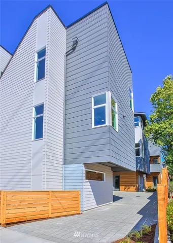 Stunning standalone home by Local award-winning builder, Sage Homes Northwest in the bustling hip neighborhood of Fremont.................