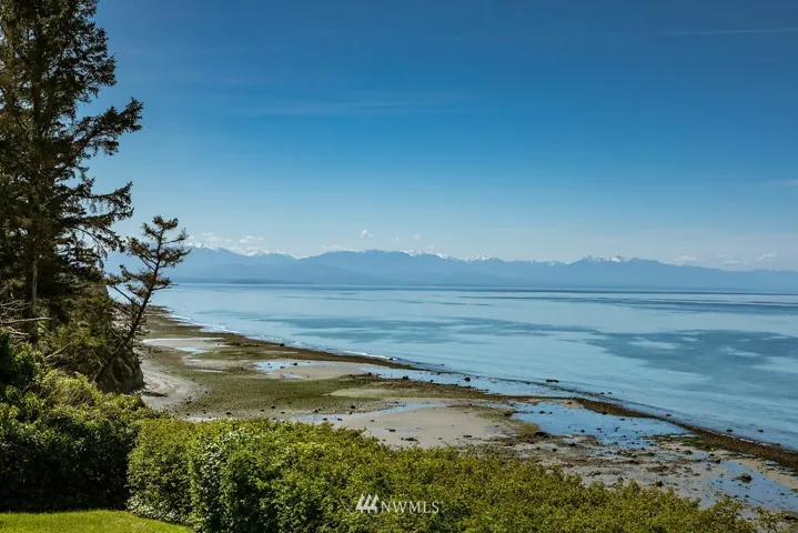 Gorgeous view of the Olympics, Sound, Smith Island and beautiful sunsets