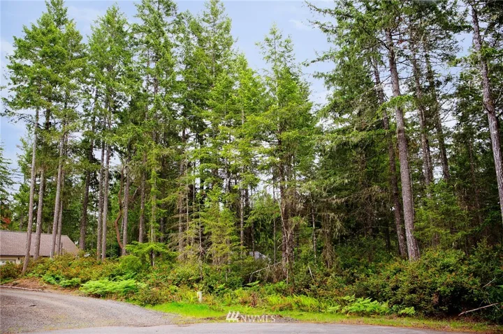 Property on Cul-de-Sac