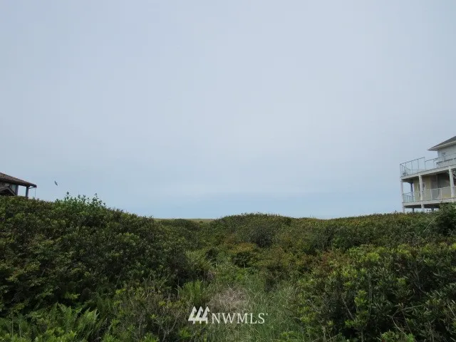 Super sized, ocean front lot!