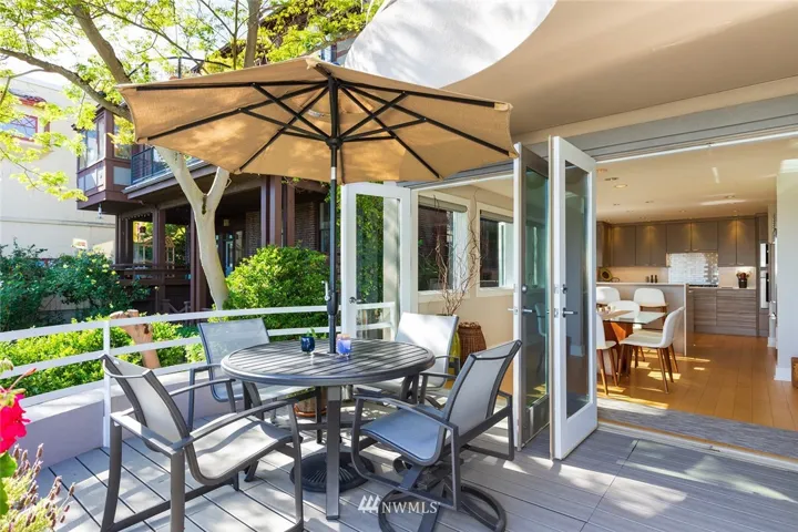 Welcome home to this beautifully renovated luxury Queen Anne condo.