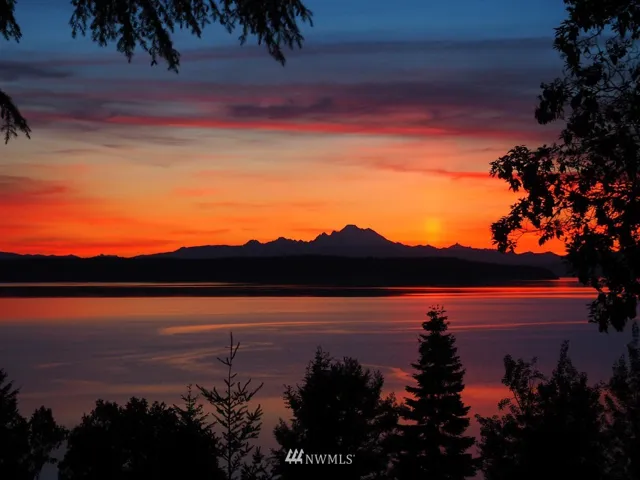 Zoom shot at sunrise taken from the deck.