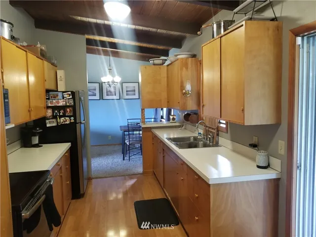 1170