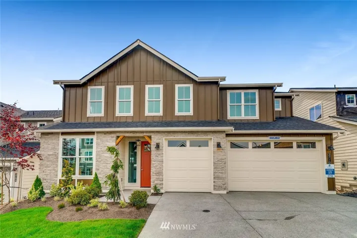 Photographs are for illustrative purposes only. Features, finishes, interior/exterior colors, landscaping and floorplan shown may vary from actual homes built.